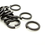 ブラックアンティーク ジャンプリング　丸カン 13mm 〔NOIR LINE〕（4個セット）