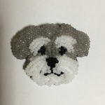 ビーズブローチの可愛いシュナウザー