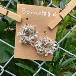 ピアス・Bonus雑貨  「糸」de ピアス ・スワロスキー
