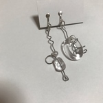 送料無料〻ワイヤー / イヤリング /クリア/アシンメトリー