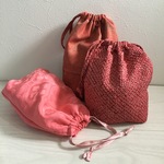 ［ご予約済み］巾着3点セット（赤系）、キッズハット（迷彩）