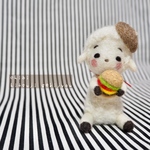 ちびひつじ劇場☆ハンバーガー（ベレー帽ブラウン）