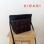 新商品 本革ショルダーつき♪黒レース×レッドのたっぷりマチのサコッシュ