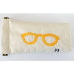 イニシャル入りメガネケース(黄縁メガネ)