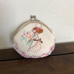 【送料無料】刺繍入りがま口財布