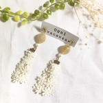 《１点限定》ホワイトお花タッセルピアス/イヤリング