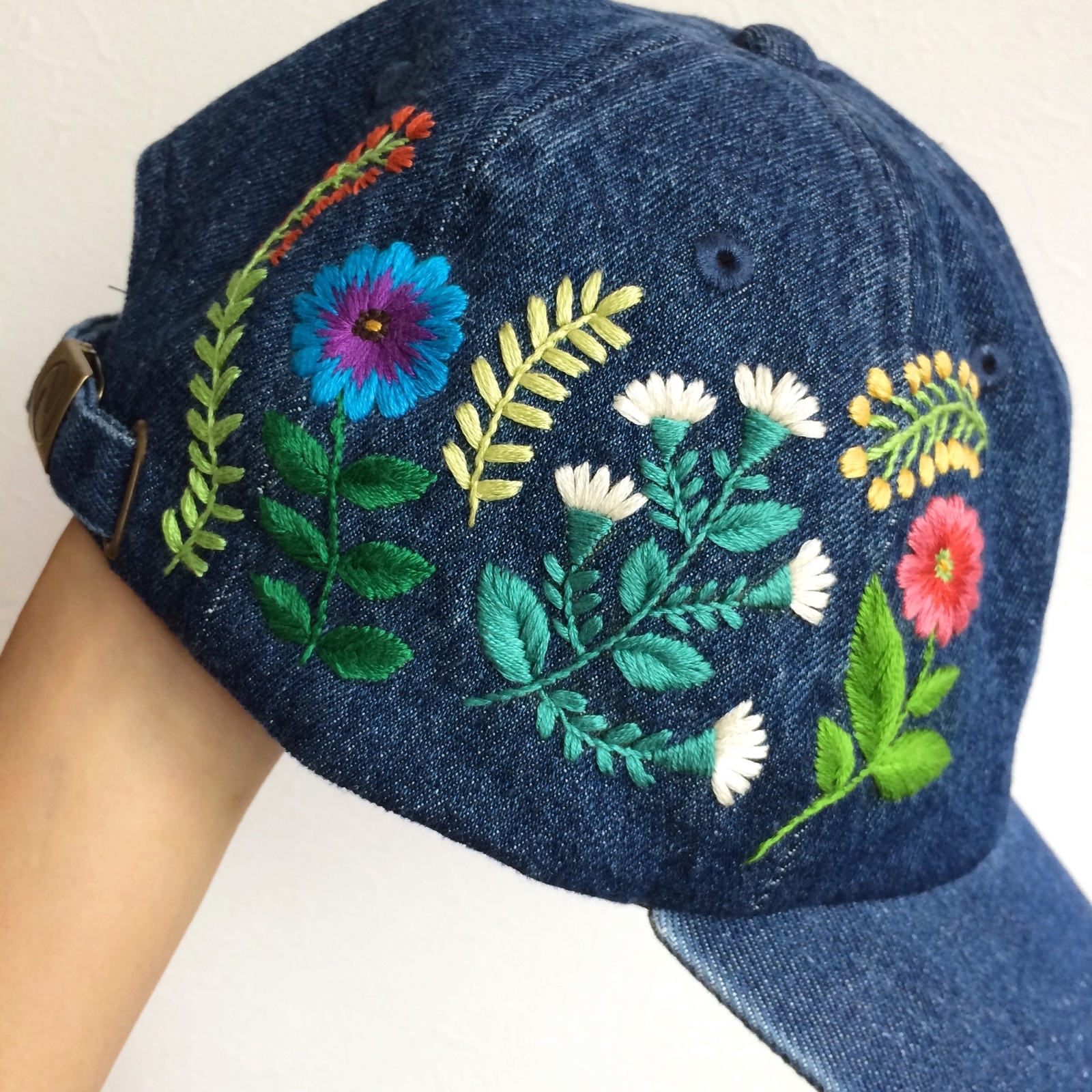 花刺繍◎キャップ - monya monya | minne byGMOペパボ 国内最大級の
