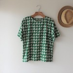 ヨット柄のドロップショルダーTシャツ＜グリーン＞