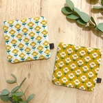 ＊2枚セット＊北欧柄の刺繍コースター 黄色の花柄
