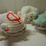 げこげこがまぐち！（神使刺繍）