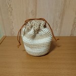 ベージュとホワイトのミニきんちゃく♪