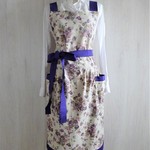 ★エプロン★　麻混　紫のバラ小花が優雅で上品なタックエプロン