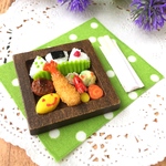 3色おにぎり弁当☆海老フライ〜選べるランチョンマット〜