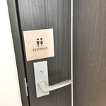 トイレサインなど2点セット 木のプレート 賃貸OK