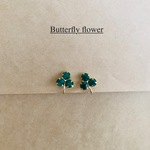 ◇ Swarovski vintage GS ◇ 三つ葉のイヤリング ◇