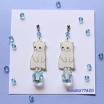 シロクマのピアス