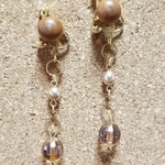 チェコビーズとメタルフープの連結イヤリング