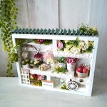 屋根のあるお花屋さんbox