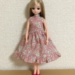 リバティプリントのワンピース