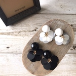 ✳︎New  モノトーンスパンコールピアス/イヤリング✳︎