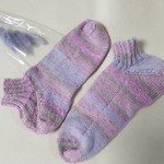 《細身です》手編みのスニーカーSOCKS☆夏糸で✨