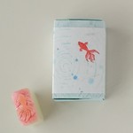 箱入り金魚のハンコとはがきセット(左に泳ぐ金魚)
