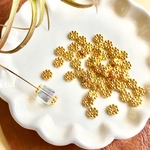 【ゴールド】70pcs＊花のスペーサービーズ