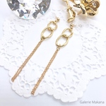 チェーンが揺れるロングイヤリング/ピアス(ゴールド)