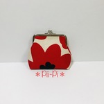 北欧風赤い花柄＊がま口ポーチ＊