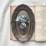 Cross flower  brooch【tonocha】