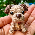 ＊＊オーダー制作＊＊編み犬🐶《小・ストラップサイズ¥1000》《中サイズ・¥1200》《大サイズ・¥1400》