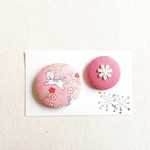 ★くるみボタンブローチ★