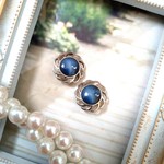 ☆Vintage☆アンティークシルバー×ブルーな爽やかお花ボタンピアス/イヤリング