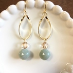 上品ロングイヤリング ピアス (グリーン)