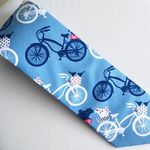 メンズネクタイ　自転車に花