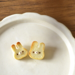 うさぎさんトースト ブローチ