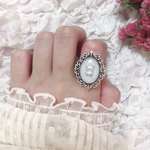 vintage white bear ring