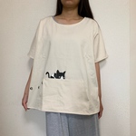 狙う❗️ハチワレねこTシャツ