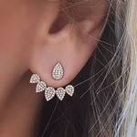 キラキラ雫ピアス