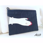 Madame's Hand clutch bag (black)