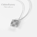 職人さんのステンレスネックレス【スクエア型チェック柄】NL-34