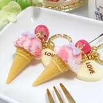 【SALE】いちごマーブルアイスキーホルダー（パープルリボン）