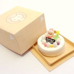 □sale ミニチュア　ホールケーキ　(生クリームのクリスマスケーキ　サンタとツリーバージョン）　☆ケーキボックスつき