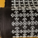 刺繍布＜花かんざし＞綿サテンこげ茶30センチ