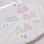 【送料無料】磨り硝子風 小さいお花ピアス