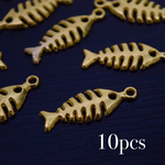 魚の骨チャーム　10個　ゴールド