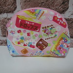 ☆SALE☆　はいから横町・駄菓子柄のポーチ　（ミルキーカラー・ライトピンク）