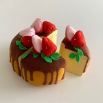 フェルトのおままごと   いちごチョコシフォンケーキ