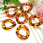【6個】アクリルチェーンパーツ 36mm★べっ甲 ヒョウ柄★プラスチック