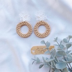 クリアフラワーとブラウンラタンのピアス♡